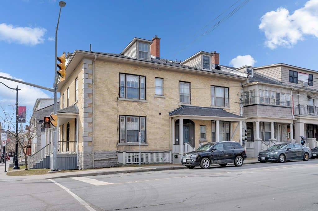 196 Queen Street, downtown Kingston