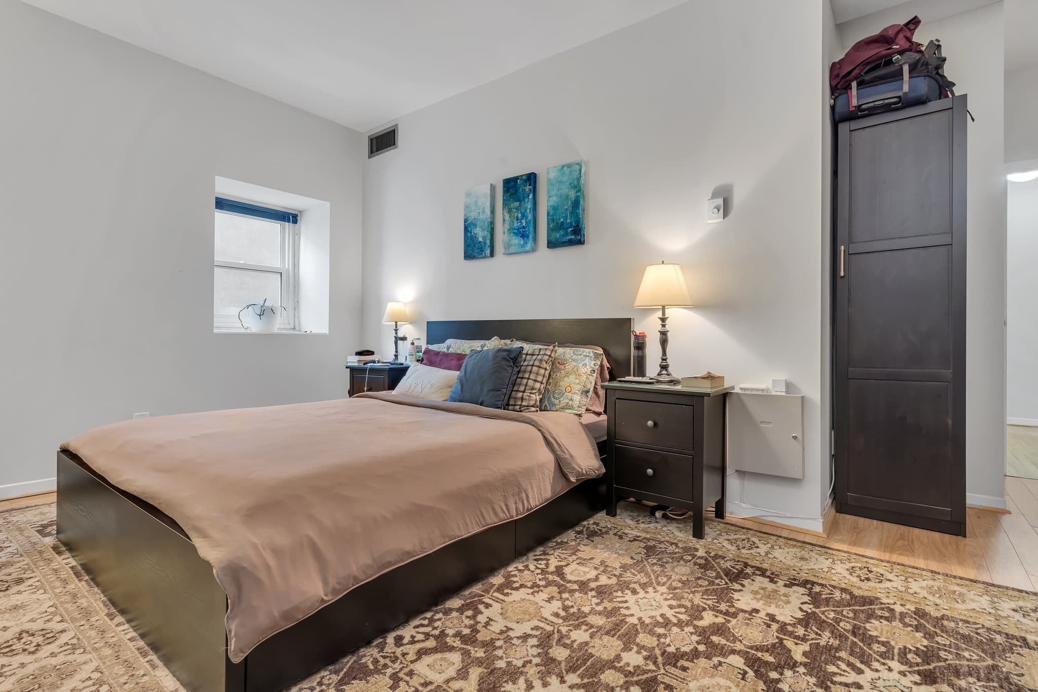 186 Sydenham Street, photo 3 of 10
